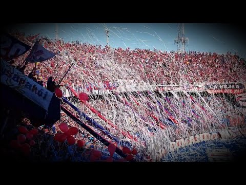 "Recibimiento de Cerro vs. Luqueño en La Nueva Olla- Yo Vengo de Barrio Obrero" Barra: La Plaza y Comando • Club: Cerro Porteño • País: Paraguay