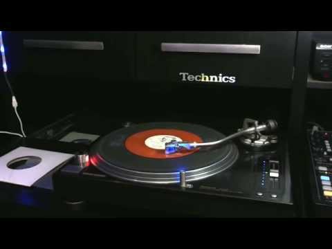 DJ HUM E O EXPRESSO DO GROOVE