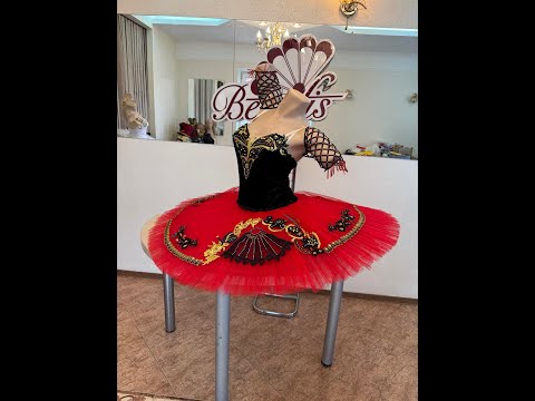 Soloist costume P 1301 - video 14