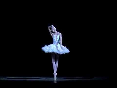 New Year's Eve at the Mariinsky | Uliana Lopatkina in "The Dying Swan"  (DVD excerpt)
