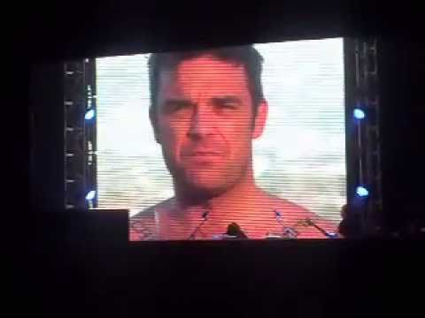 GB40- Robbie Williams birthday message to Gary Barlow