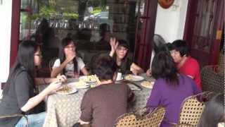 preview picture of video 'Morning breakfast @Yangshou River View hotel'