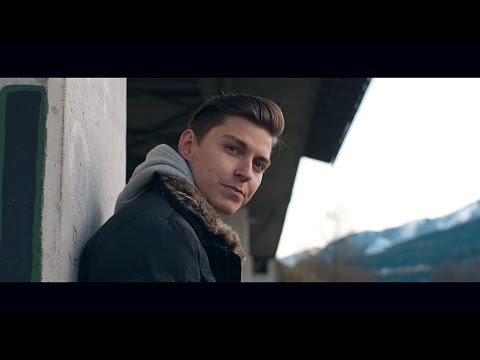VOYCE  - SO WEIT ENTFERNT (OFFICIAL 4K VIDEO)