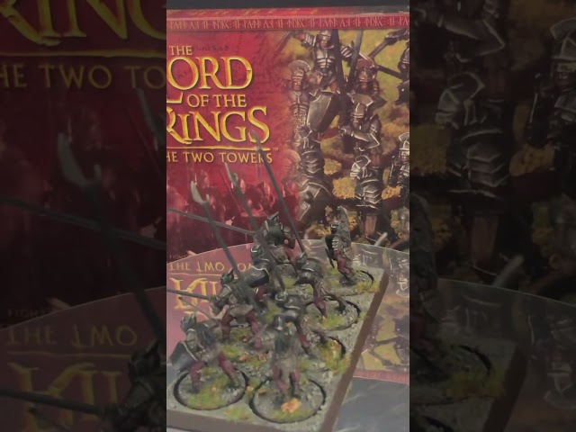 Vídeo relacionado con Games Workshop Warhammer 30-29 - Guerreros Uruk-Hai