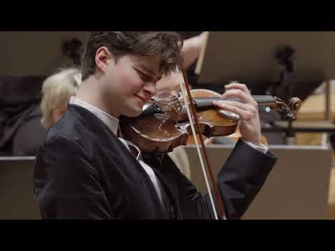 Chausson: Poème - Luka Faulisi / Lio Kuokman /RTV Slovenian Symphony Orchestra