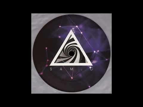 Obs.Cur 22 - AA - Sam.C - Atomic Parasite