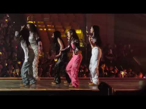 230611 New Jeans 2023 WEVERSE CON FESTIVAL- Attention