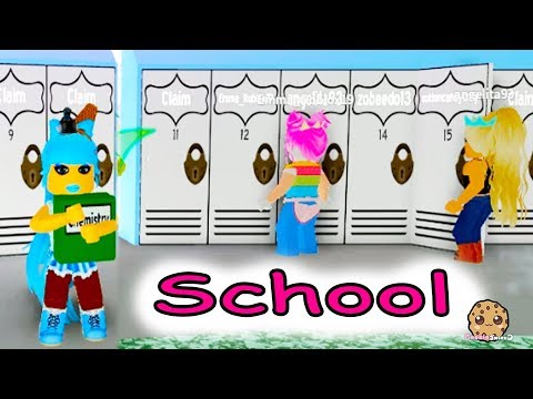 Royale High School First Day Of Class New Student Cookie Swirl C Roblox Video - royal high roblox game videos