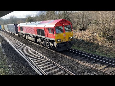 Class 66 | 66174 | Two Tone | DB Cargo UK
