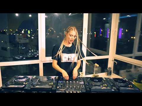 DA CANDY - APESHIT 4 DECKS MASHUP 2018