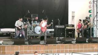 MOKOSEKO - Intro/Exterminio/Muertos Vivientes  (Manizales Grita Rock 2011)
