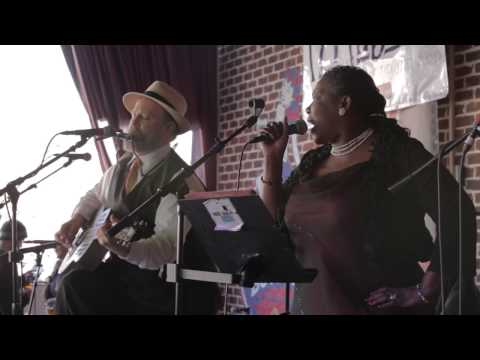 Jake Leg Stompers live at Soulshine Pizza (2014)