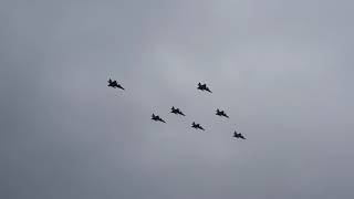 [分享] 瑞典空軍聖誕老公公護航機隊
