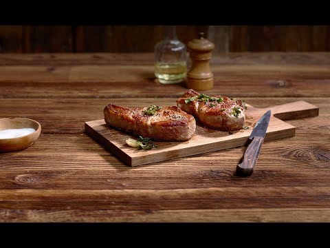 Côtelettes de porc rôties dans les règles de l’art