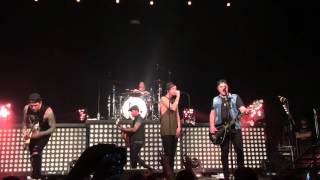 Sleeping With Sirens - Gold (acoustic) live