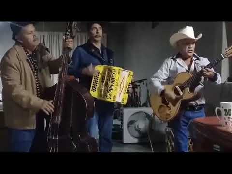 Los pavorreales del norte Ft. Los inolvidables del norte - Y ya veras (Acústico)