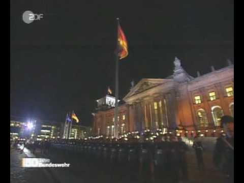 Gebet Nationalhymne Ausmarsch Großer Zapfenstreich