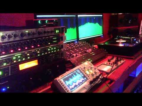 NATASHA KING     AM FM     24bit DAC@48Khz