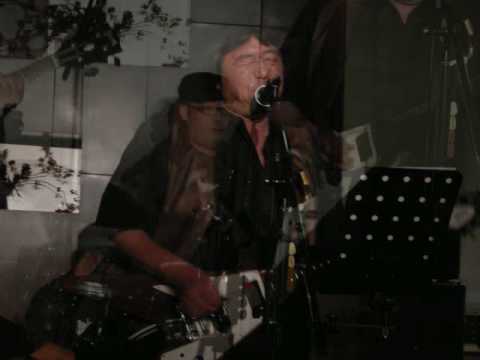 CABU Live - Opening Jam / Never In My Life - Mountain