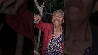 Download lagu Nenek_pag mode ngeprank / cantik banget kamu nenek_pag ❤️🔫 mp3 Download lagu Nenek_pag mode ngeprank / cantik banget kamu nenek_pag ❤️🔫 mp3