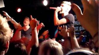 You&#39;re Not Alone - The Blackout - Camden Barfly 22/10/2011