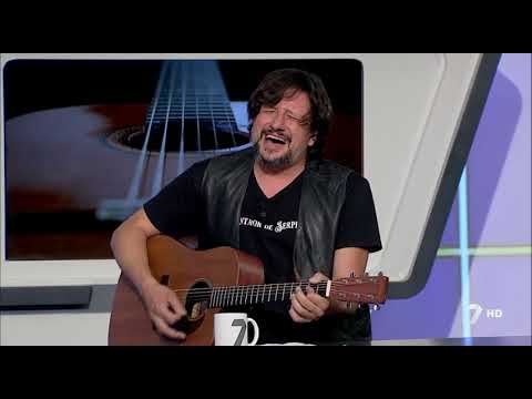 Encantador de Serpientes Menos Mal Acústico 7 Noticias