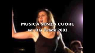 FABRIZIO DE ROSSI RE & PAOLA CORTELLESI : MUSICA SENZA CUORE clip Garrone