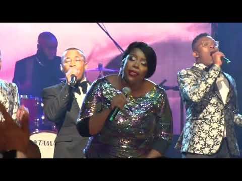 Nomthie Sibisi - Ngcwele Uyingcwele (Live)