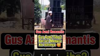 Download lagu Gus Azmi Suddenly Runs Towards the Car #gusazmi #azmiaskandar mp3