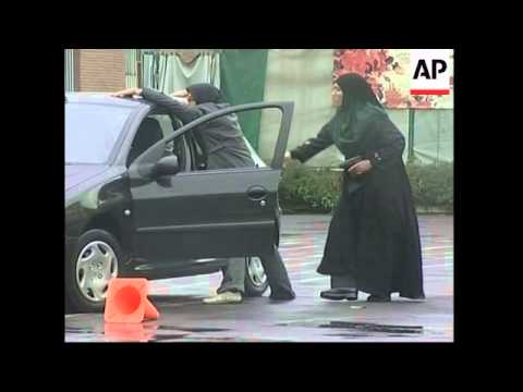 Hundreds of newly trained police women graduate