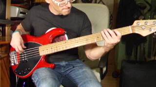 Video thumbnail for Music Man Stingray 5 USA  SOUNDTEST by Marcin Pendowski