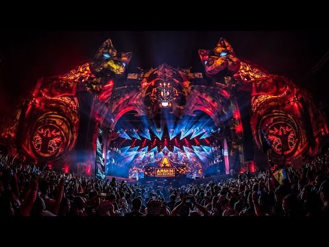 @arminvanbuuren plays "Stanga vs. Pegasus" at UNTOLD 2018