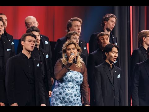 Linnea Henriksson och Sönerna sjunger “Tro” i Körslaget - Tillsammans mot cancer  | TV4 & TV4 Play