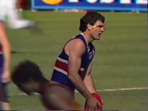 1985 VFL Qualifying final Hawthorn Vs Footscray on channel 7 18 mins of 1st Qtr Sevens Big League