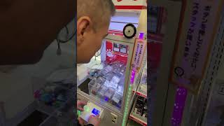 The Magic Claw Game addiction is real. #mtg #magicthegathering #japan #hareruya