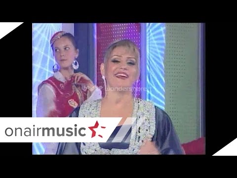 Flora Gashi - un ne kosove ti ne gurbet