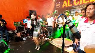 Download lagu KALUNG EMAS  - RENA MOVIES LIVE IN LAMONGAN BERSAMA AL CIELO mp3