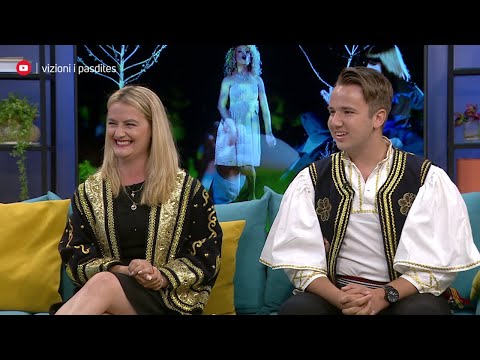 Familja permetare shkund studion me kenge popullore tezja e nipi ia marrin kenges-Vizioni i Pasdites