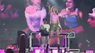 Download lagu Naykilla - Give Me a Sign Live at PESTAPORA 2026 mp3