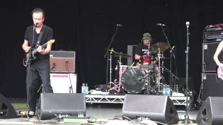 Hugh Cornwell - Nice 'n' Sleazy (Cornbury Festival 2013)