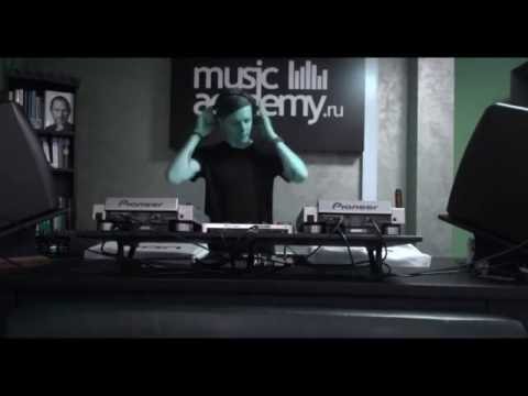 Roman Reyn - Dj Set @ Music Academy (06.2016)