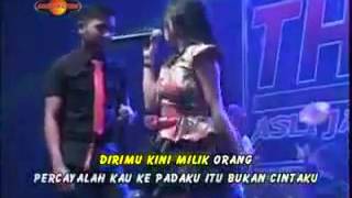 Download lagu SATU HATI deviana safara feat gerry mahesa YouTube mp3 Download lagu SATU HATI deviana safara feat gerry mahesa YouTube mp3
