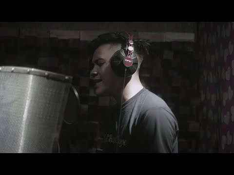 Sa Pag babalik - Yhanzy, Zyren and Dice (Studio Session)