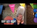 James Cooke test rekbaarheid condooms | Gert Late Night Lockdown: dag 32