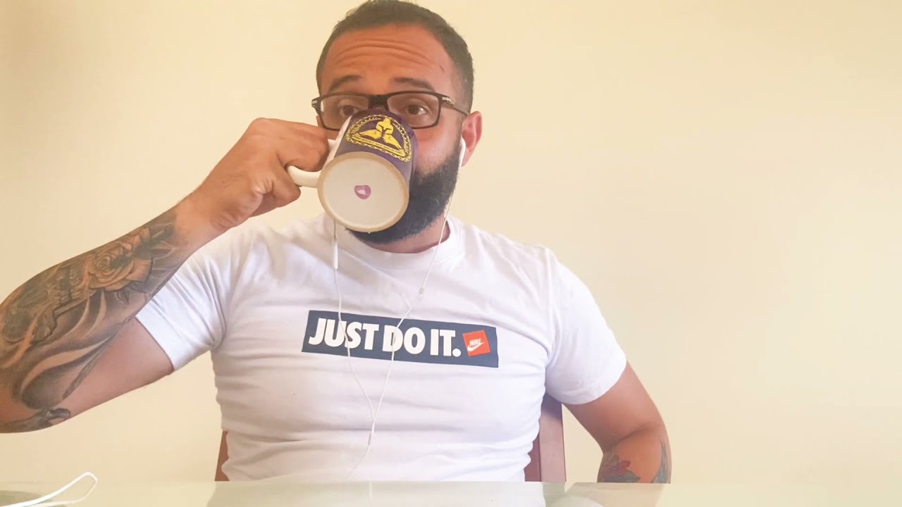 Devo olhar a teoria antes das questões??