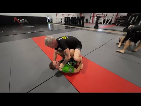 Jabroni dilemmas between the upper and lower body.