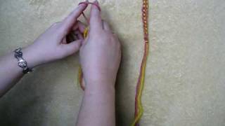 preview picture of video 'Ithaca Waldorf - Handworks, Double color finger knitting'