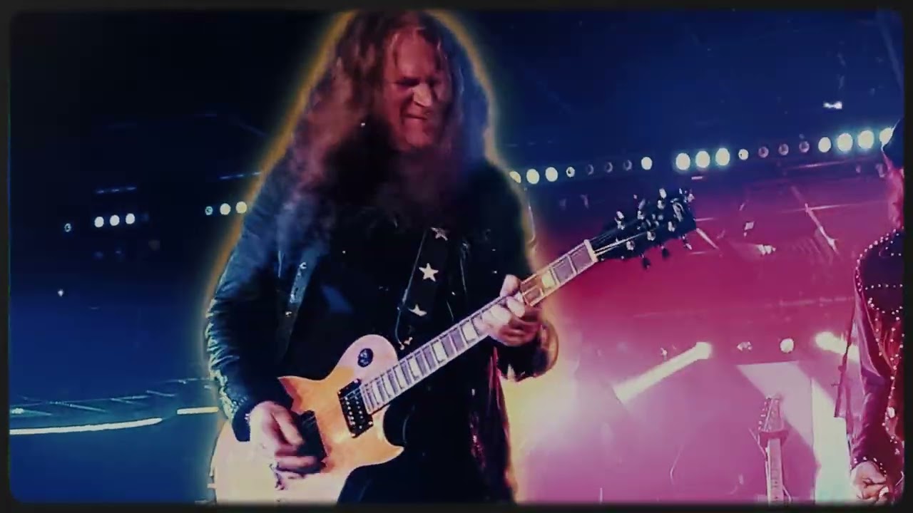 Black Eyed Sons - Savoir Faire (Official Music Video) - YouTube