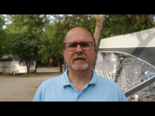 Vídeo relacionado con Tool & Tree Alfombra de Suelo para Acampar 250 x 300 cm - Alfombra para Exteriores Resistente al Clima (Gris) - Alfombra para Toldo para Caravana, Tienda, Playa, Jardín o Patio - con 4 Ojales de Metal