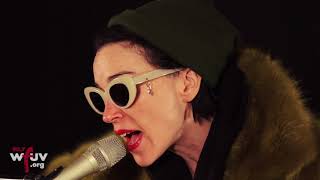 St. Vincent - &quot;Los Ageless&quot; (Live at WFUV)